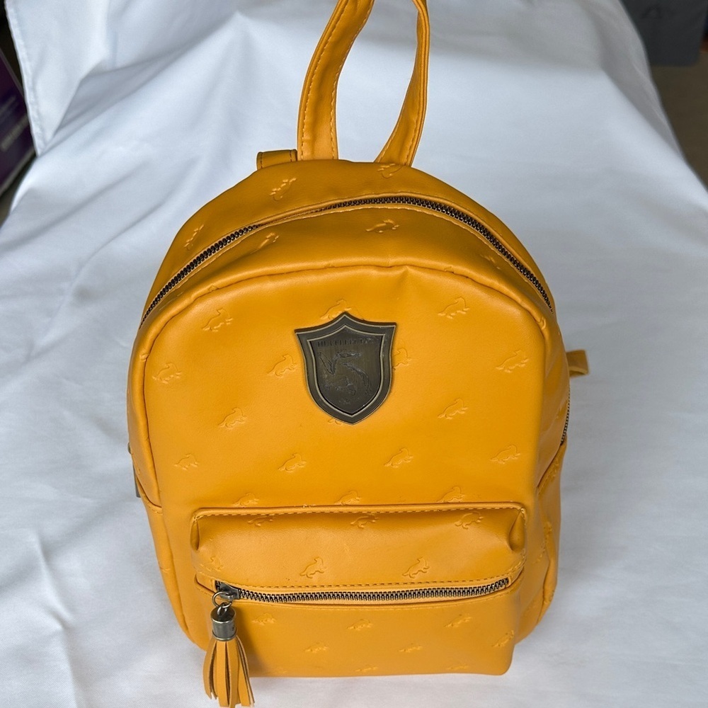 Harry Potter Yellow Hufflepuff Mini Backpack Zip Pocket & Close Adjustable Strap - Picture 1 of 11